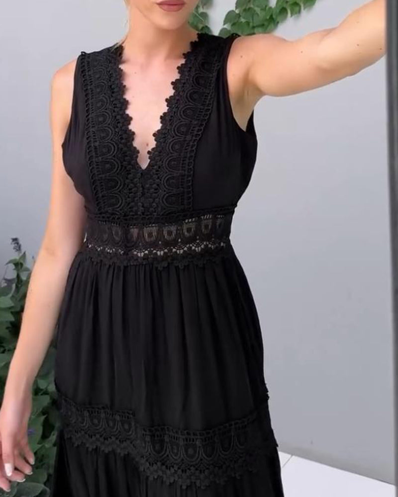 Elegant Lace V-Neck Dress